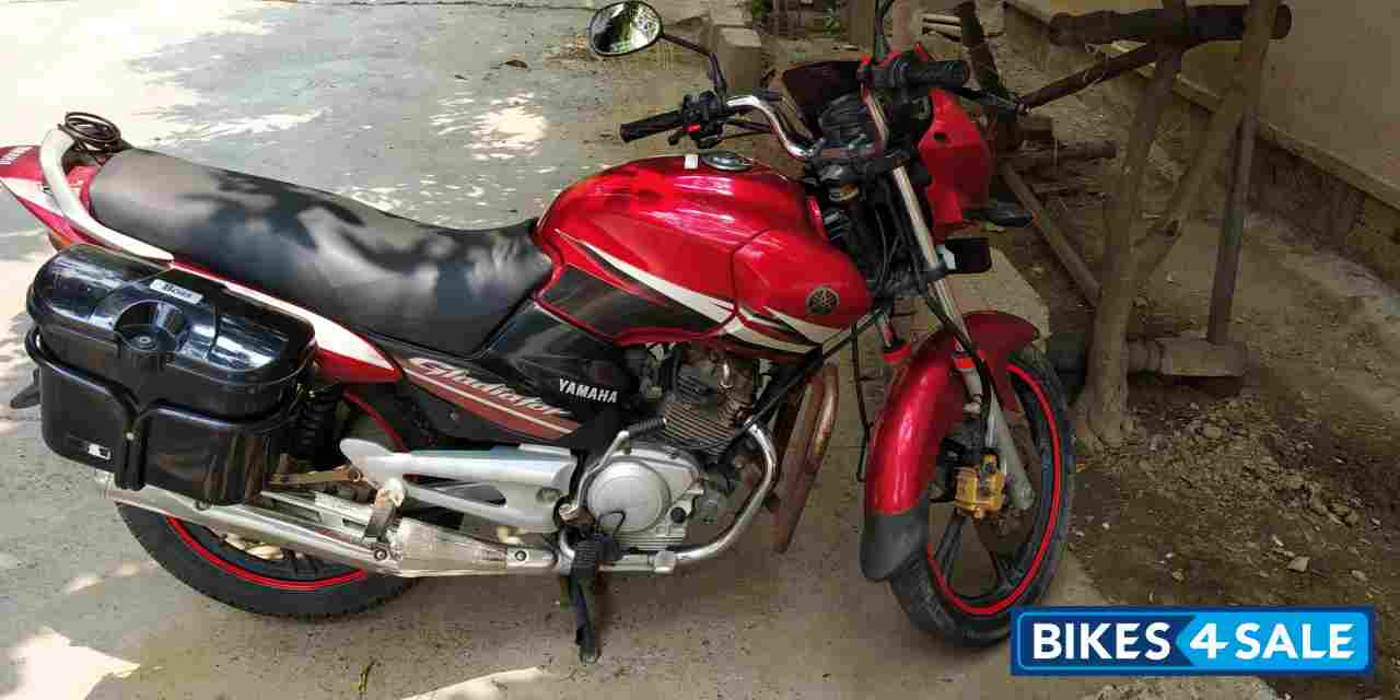 Mettalic Red Yamaha Gladiator