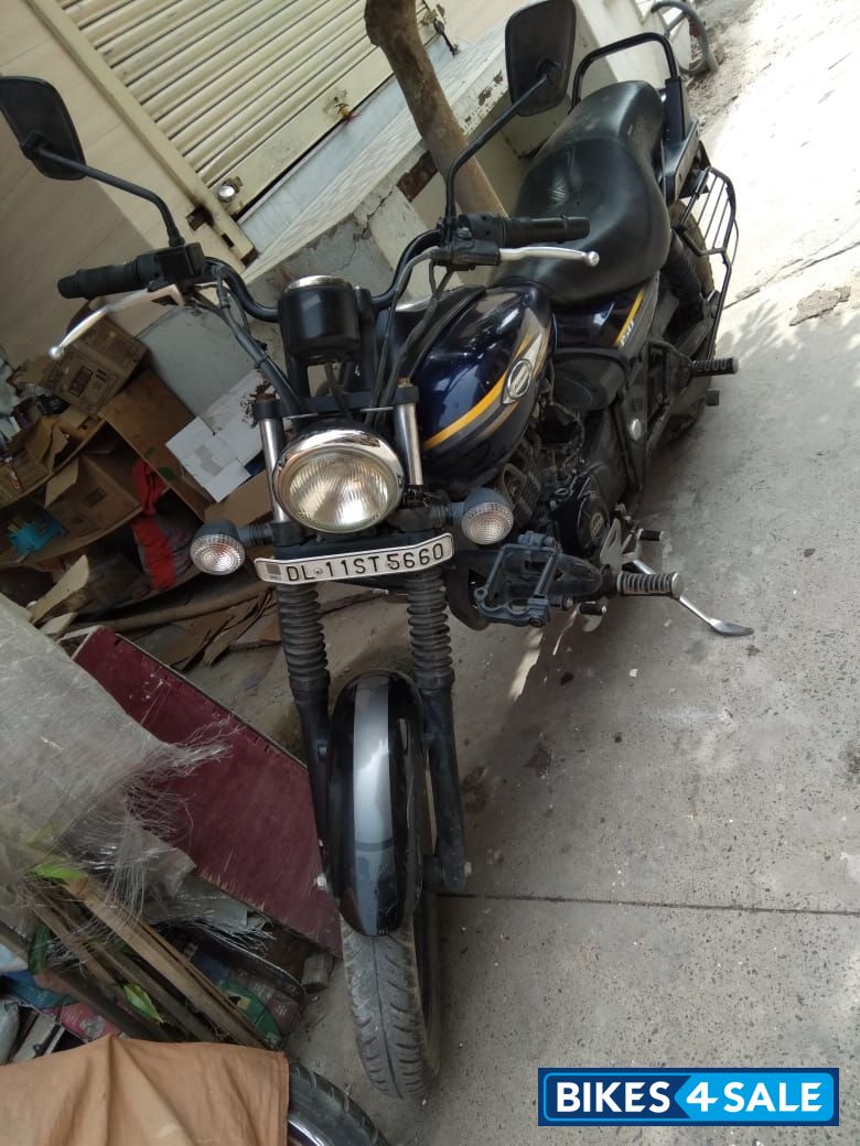 Bajaj Avenger Street 150