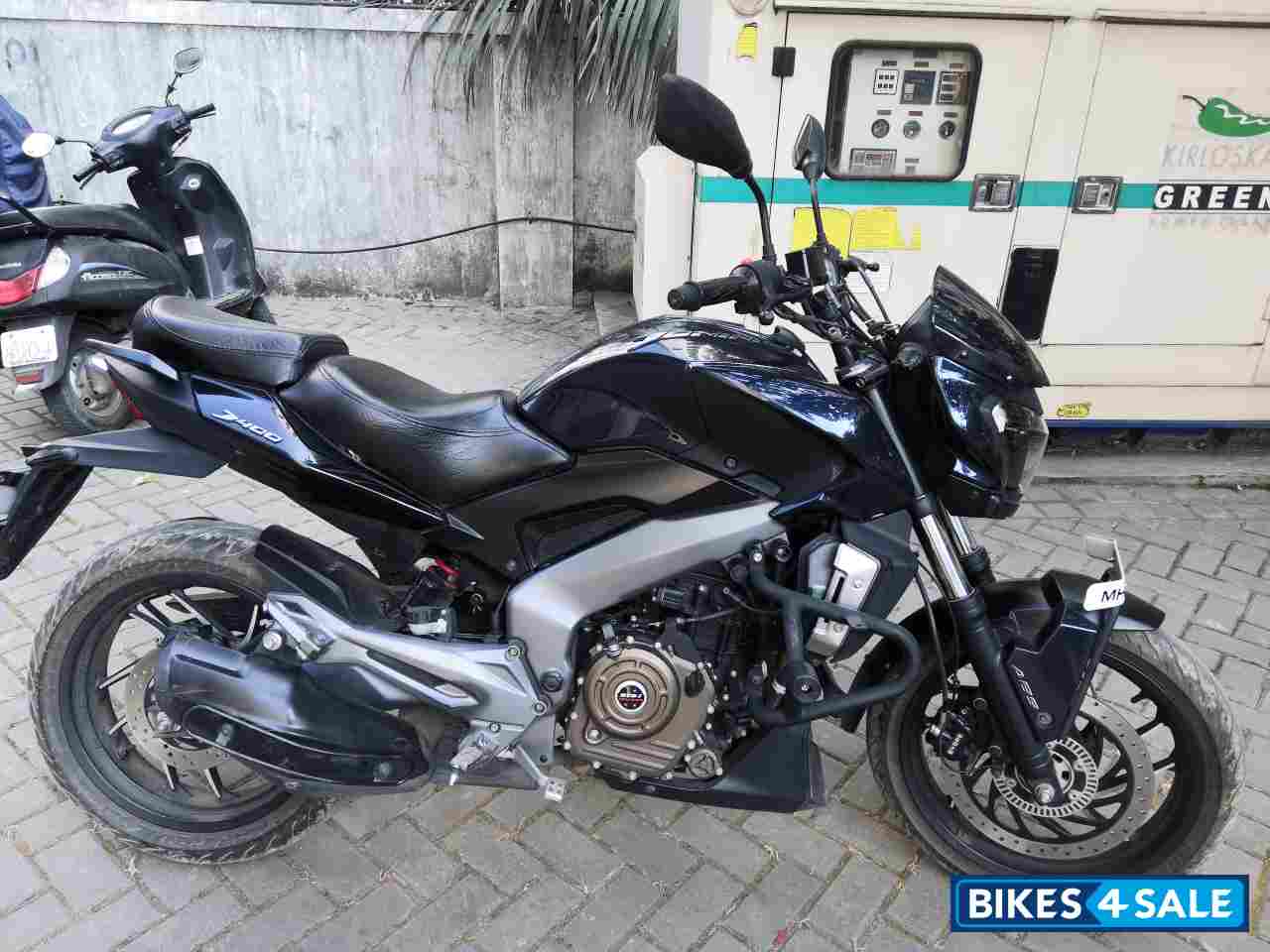 Bajaj Dominar 400