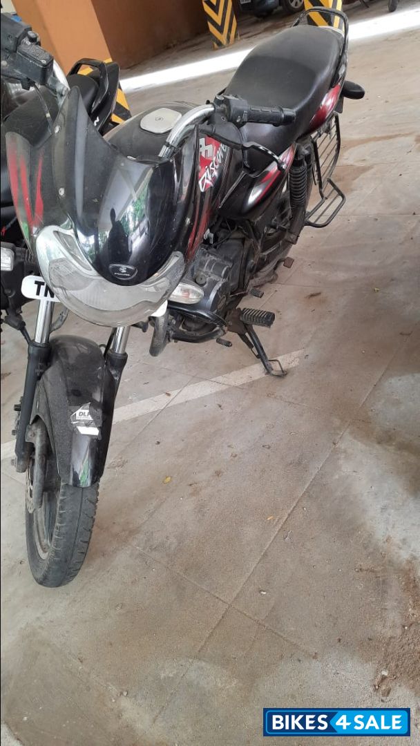 Bajaj Discover 150 F Bajaj Discover 150 F