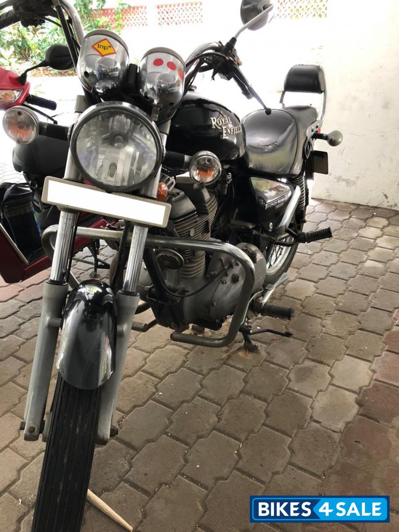 Royal Enfield Thunderbird 350 Royal Enfield Thunderbird 350