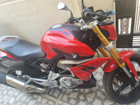 BMW G 310 R