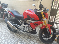 BMW G 310 R
