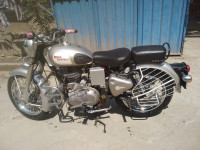 Silver Royal Enfield Classic 350