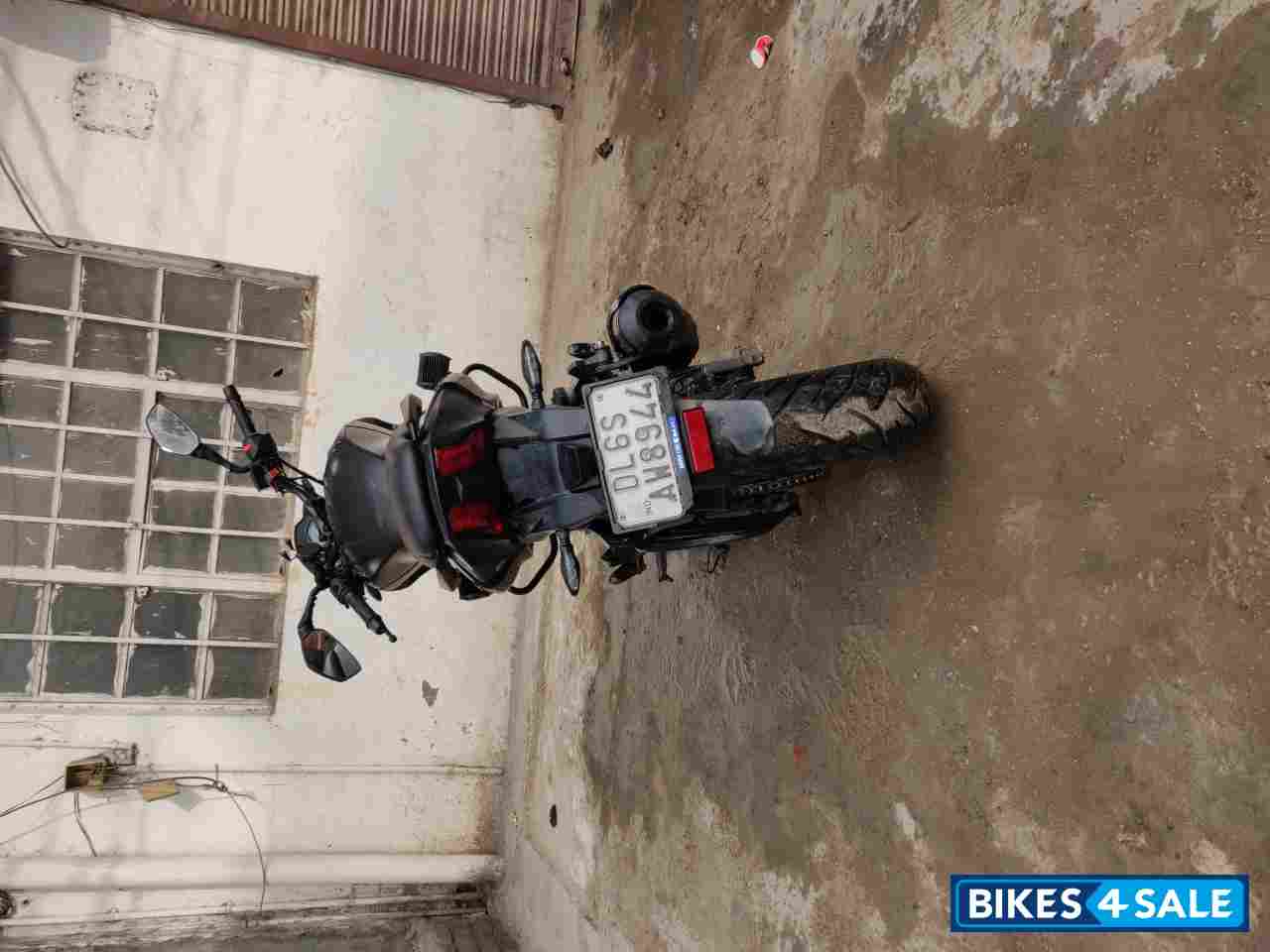 Bajaj Dominar 400 Disc