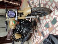 Royal Enfield Classic Signals Stormrider Sand