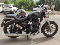 Black Royal Enfield Thunderbird 500
