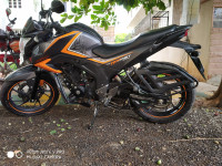 Honda CB Hornet 160R