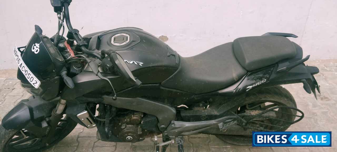 Bajaj Dominar 400 Disc