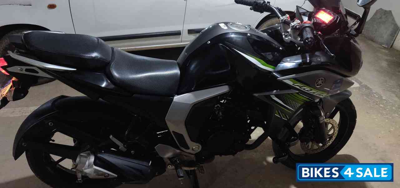 Yamaha Fazer FI V2