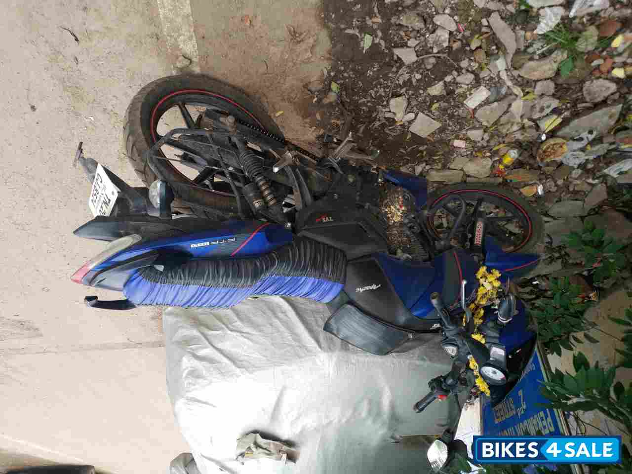 Metallic Blue TVS Apache RTR 160