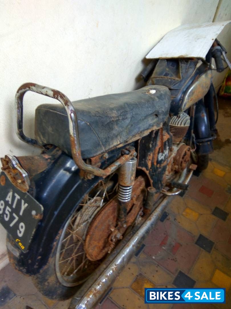 Yamaha Rajdoot Yamaha Rajdoot