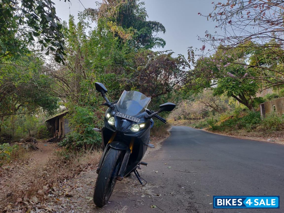 Matte Black TVS Apache RR 310