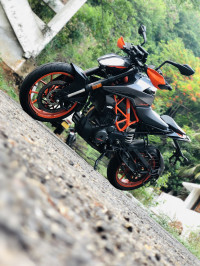 KTM Duke 390
