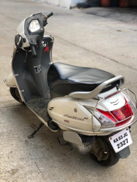 White Honda Activa 3G