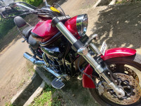 Red Hyosung Aquila Pro 650