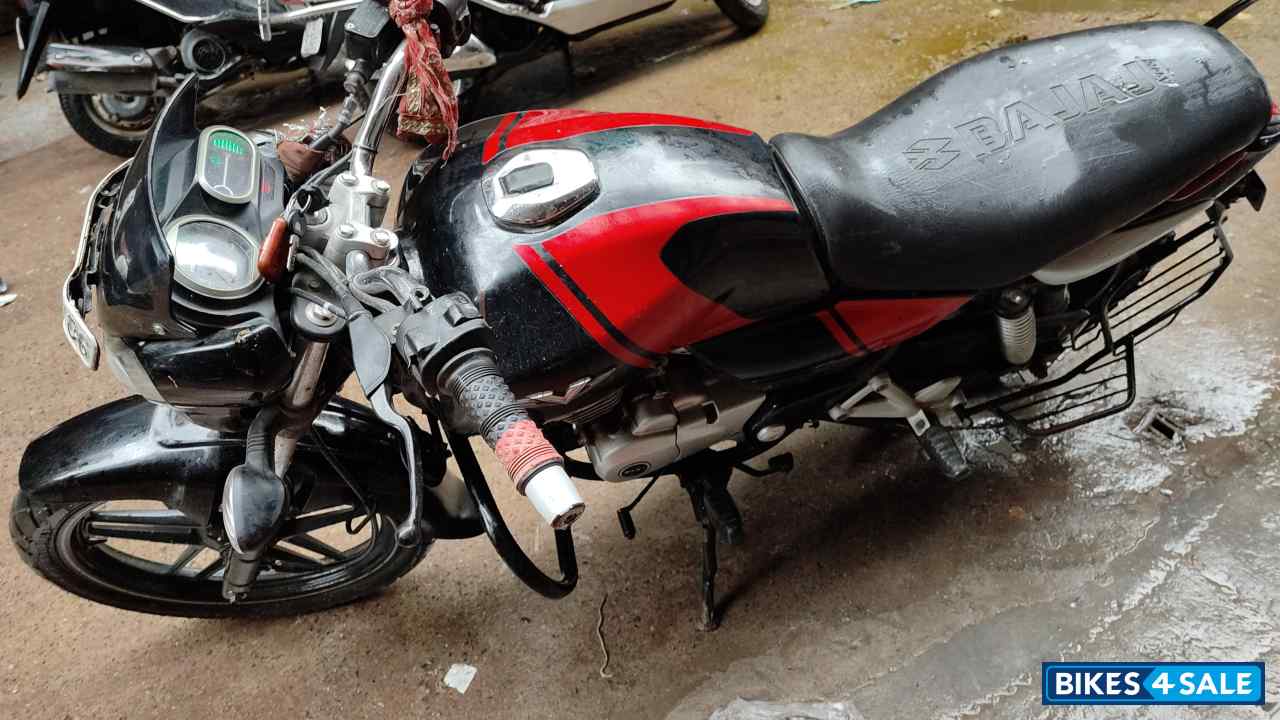 Black Bajaj V15