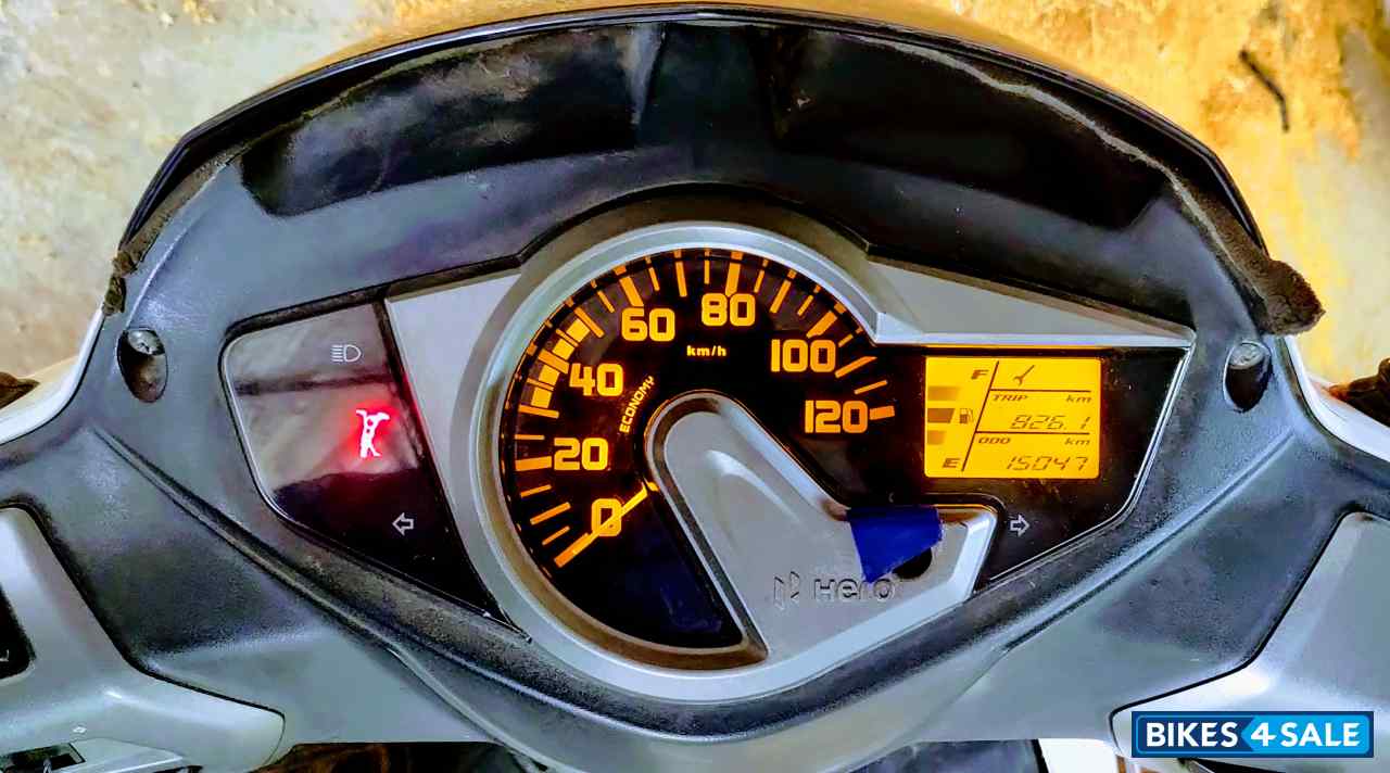 White And Blue Hero Maestro Edge