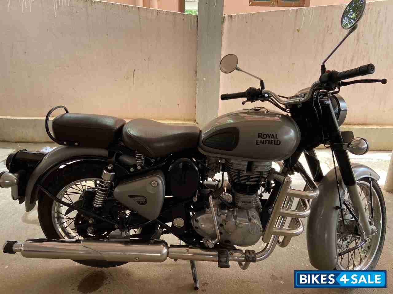 Royal Enfield Classic Gunmetal Grey