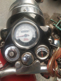 Royal Enfield Classic 350 Redditch Red