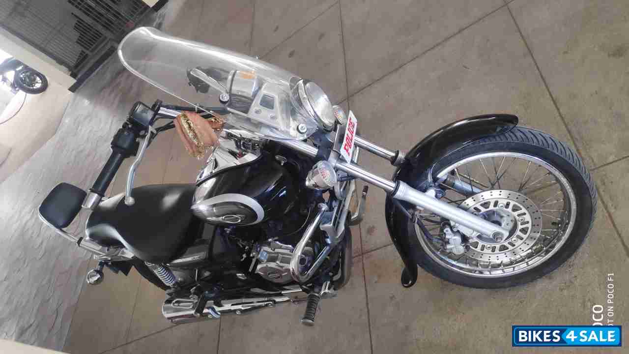 Bajaj Avenger Cruise 220