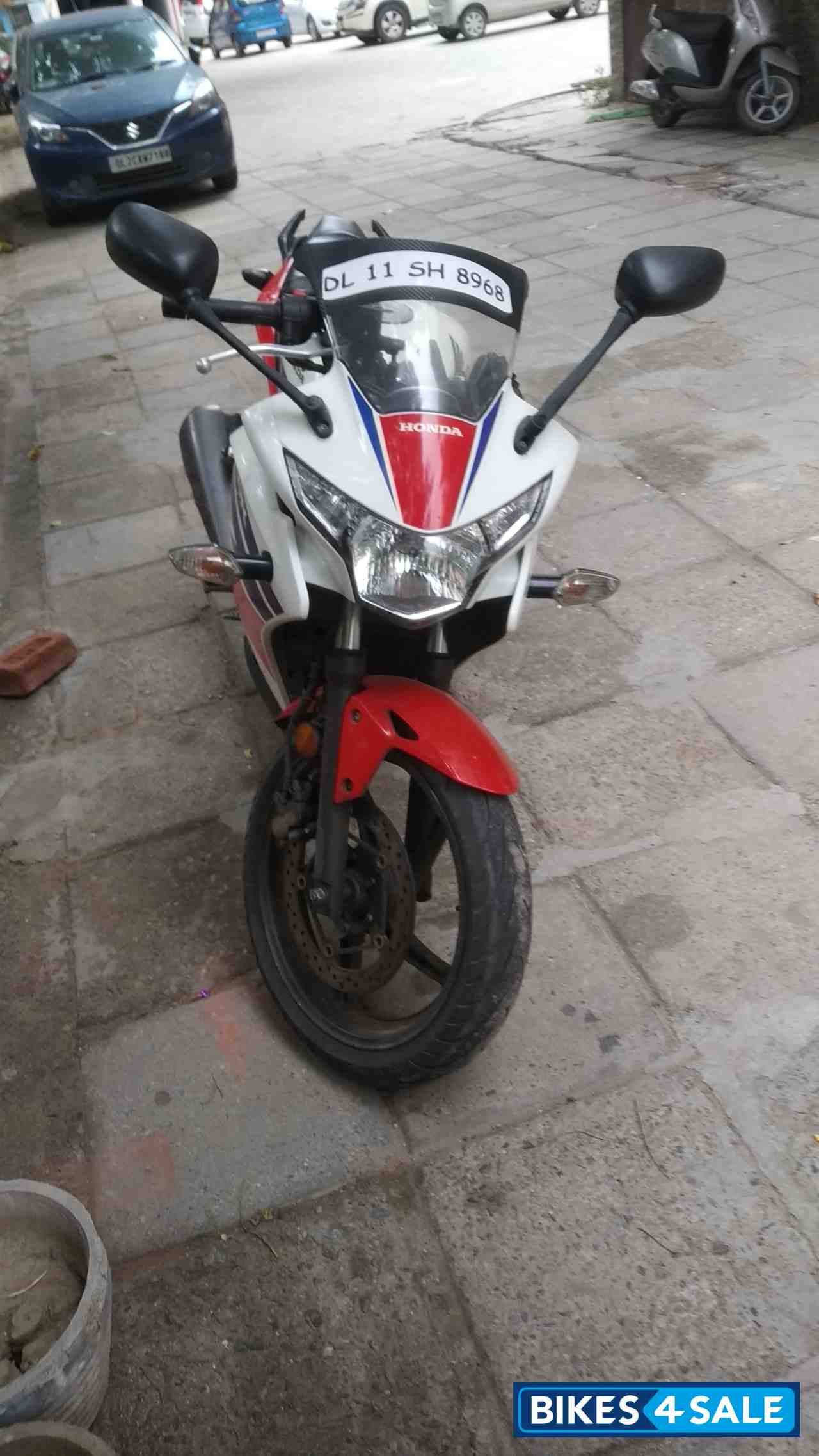 Tri Colour Honda CBR 250R