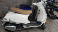 Vespa LX 125 2017 Model
