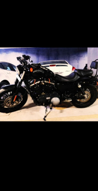 Harley Davidson Iron 883