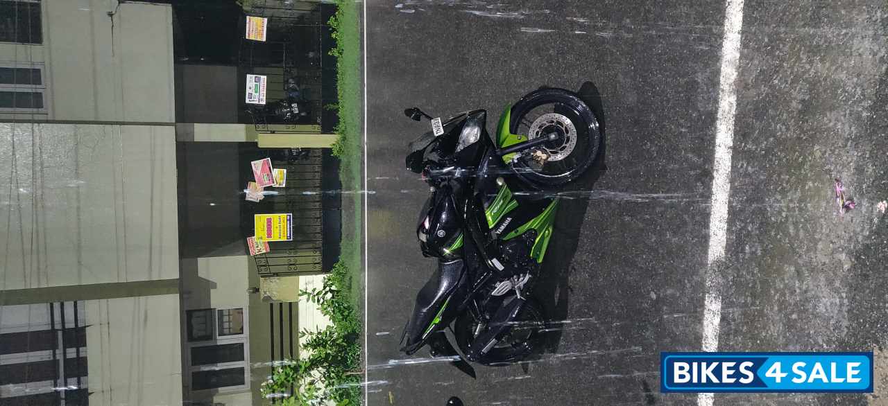 Black And Green Yamaha YZF R15 S
