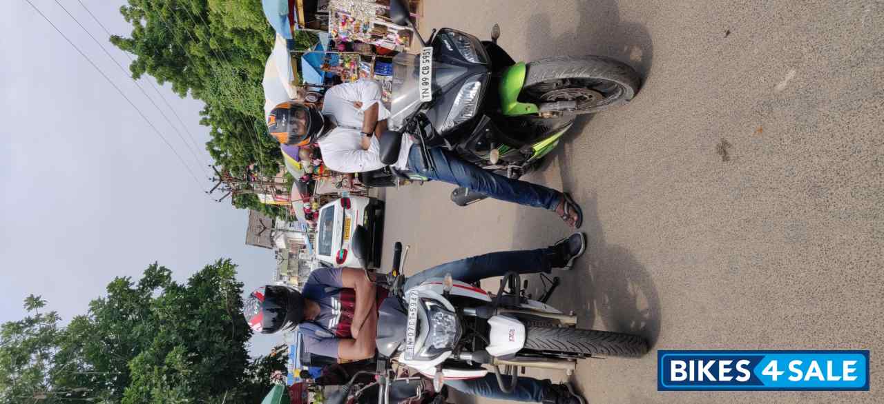 Black And Green Yamaha YZF R15 S