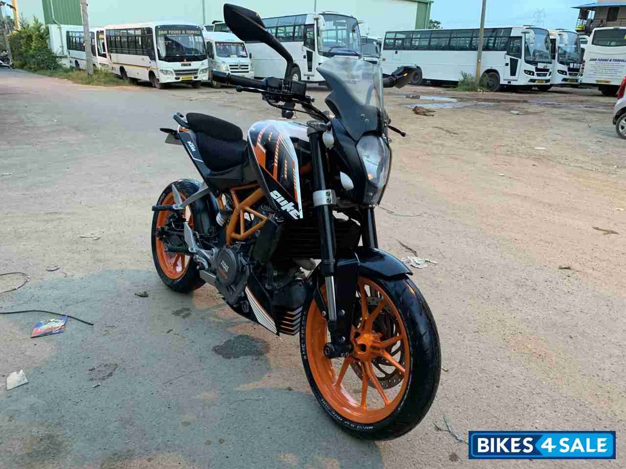 White KTM Duke 390