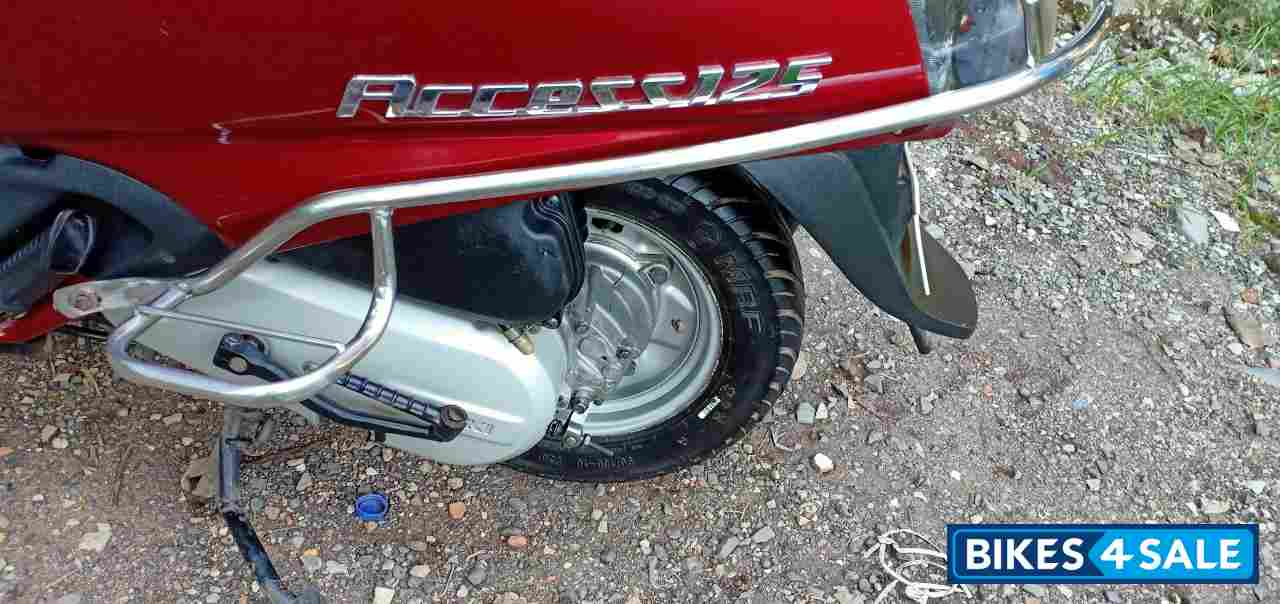 Maroon Suzuki Access 125