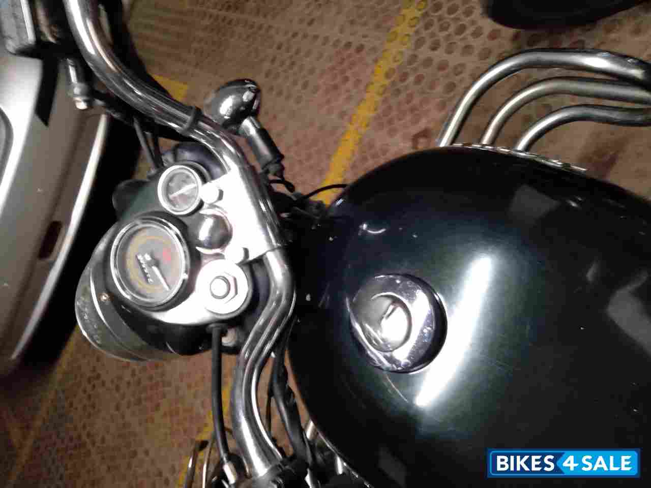 Black Royal Enfield Bullet Electra Twinspark