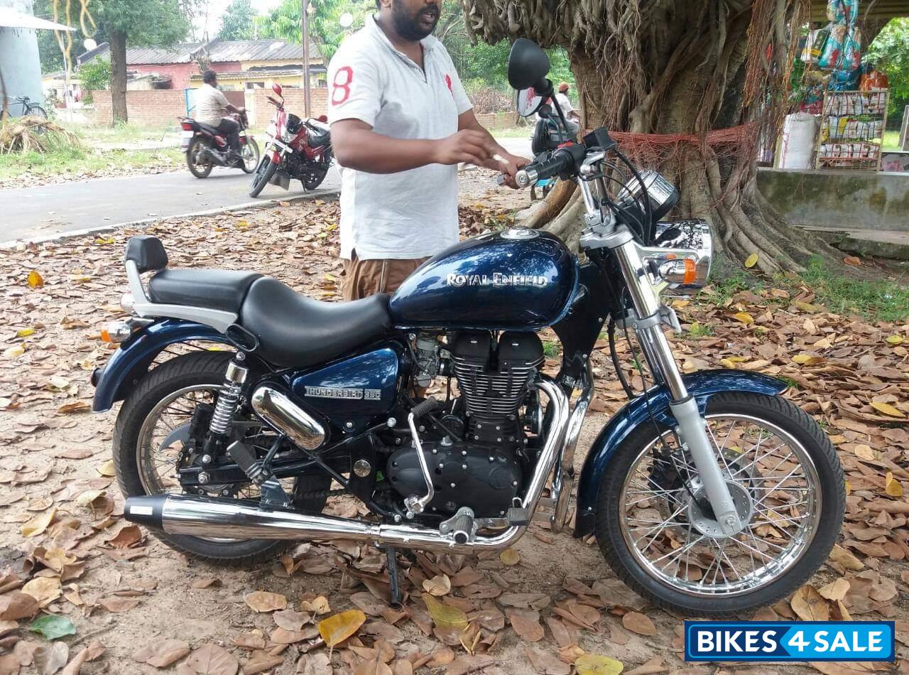 Marine Blue Royal Enfield Thunderbird 350