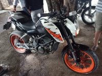 KTM Duke 200