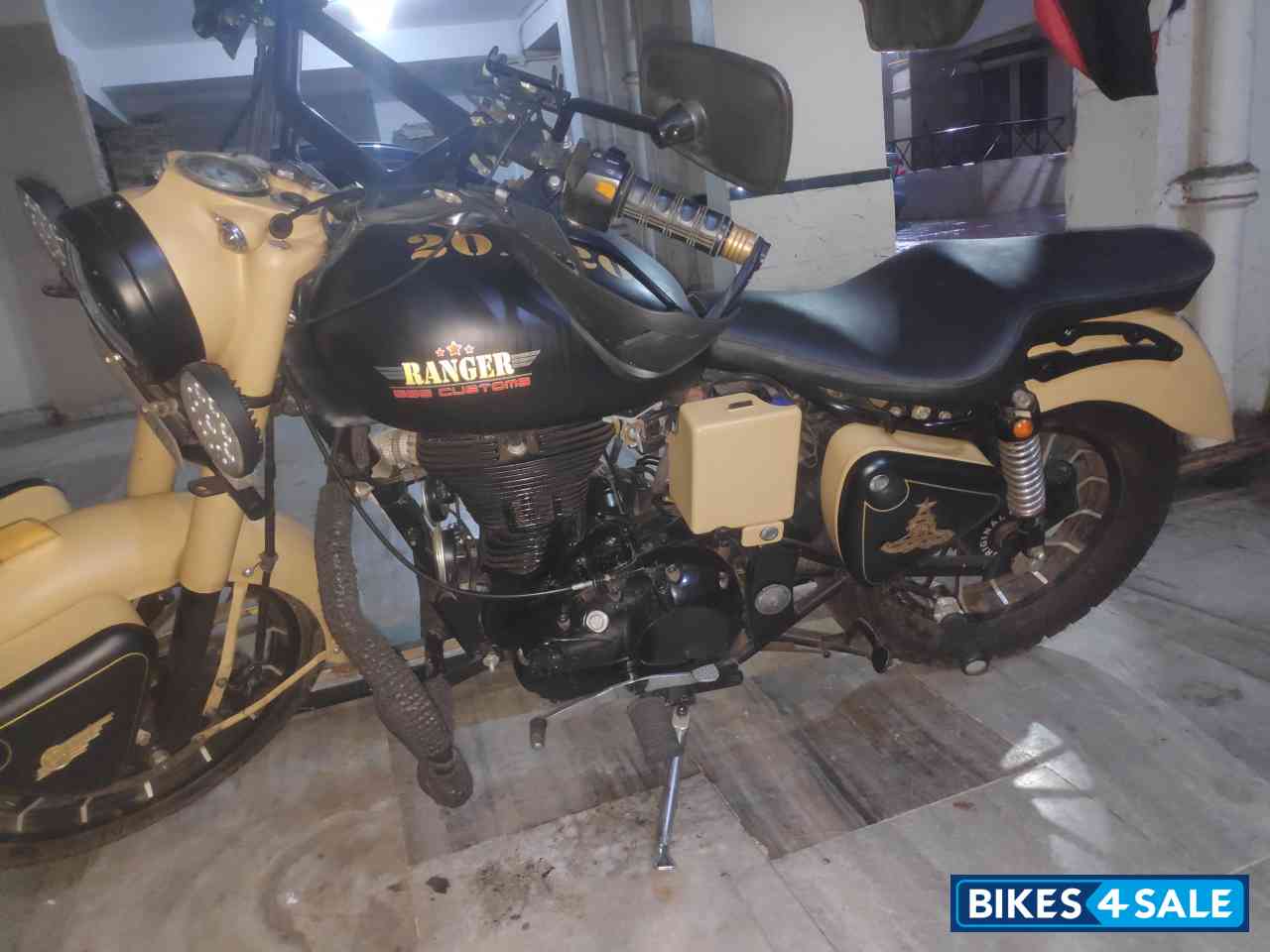 Royal Enfield Classic 500