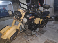 Royal Enfield Classic 500