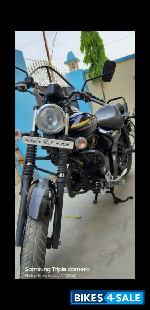 Bajaj Avenger Street 150