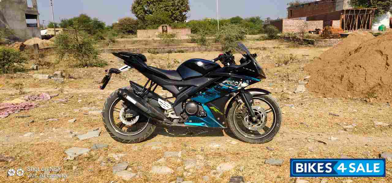 Yamaha YZF R15 V2 Yamaha YZF R15 V2