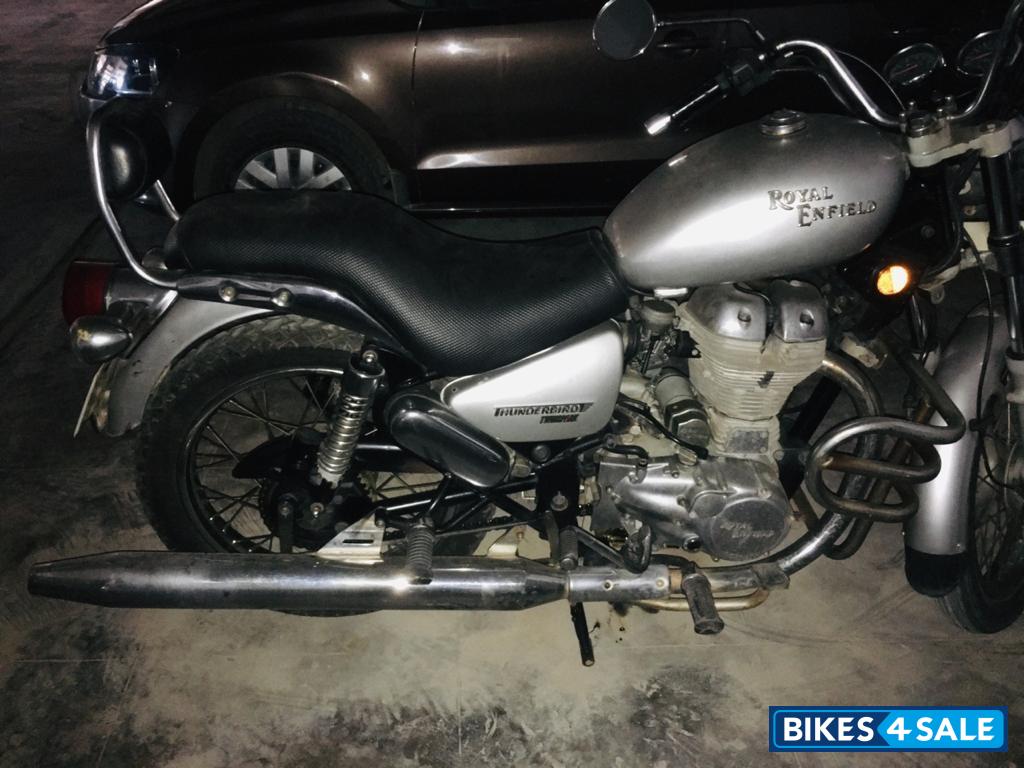 Silver Royal Enfield Thunderbird TwinSpark 350