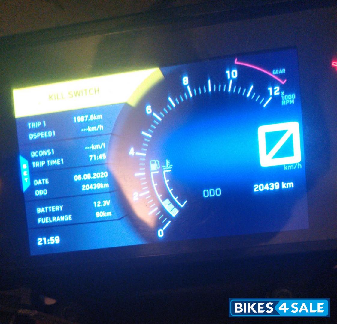 Used 2017 model KTM Duke 390 for sale in Hyderabad. ID 275900 Bikes4Sale