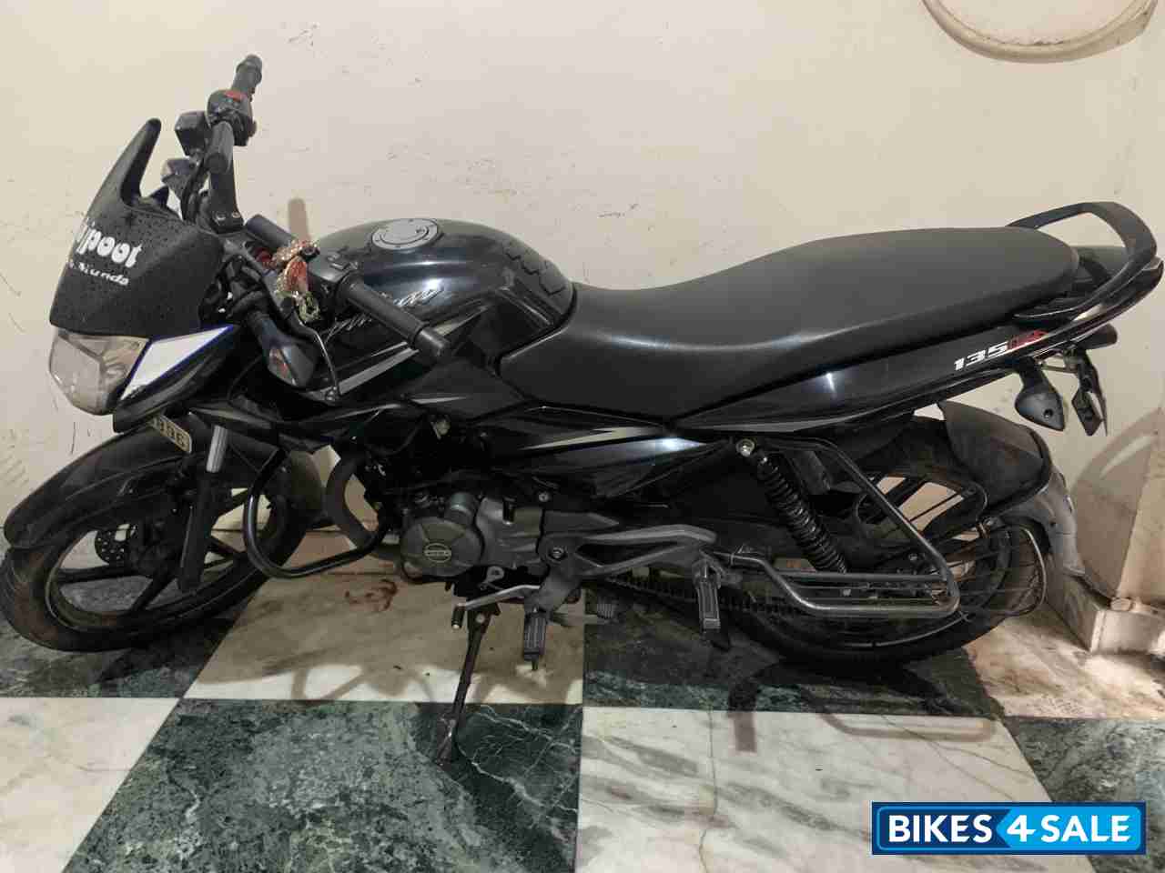 Black Bajaj Pulsar 135LS