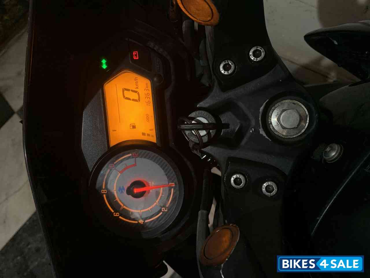 Black Bajaj Pulsar 135LS