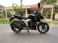 Black TVS Apache RTR 160 4V BS6