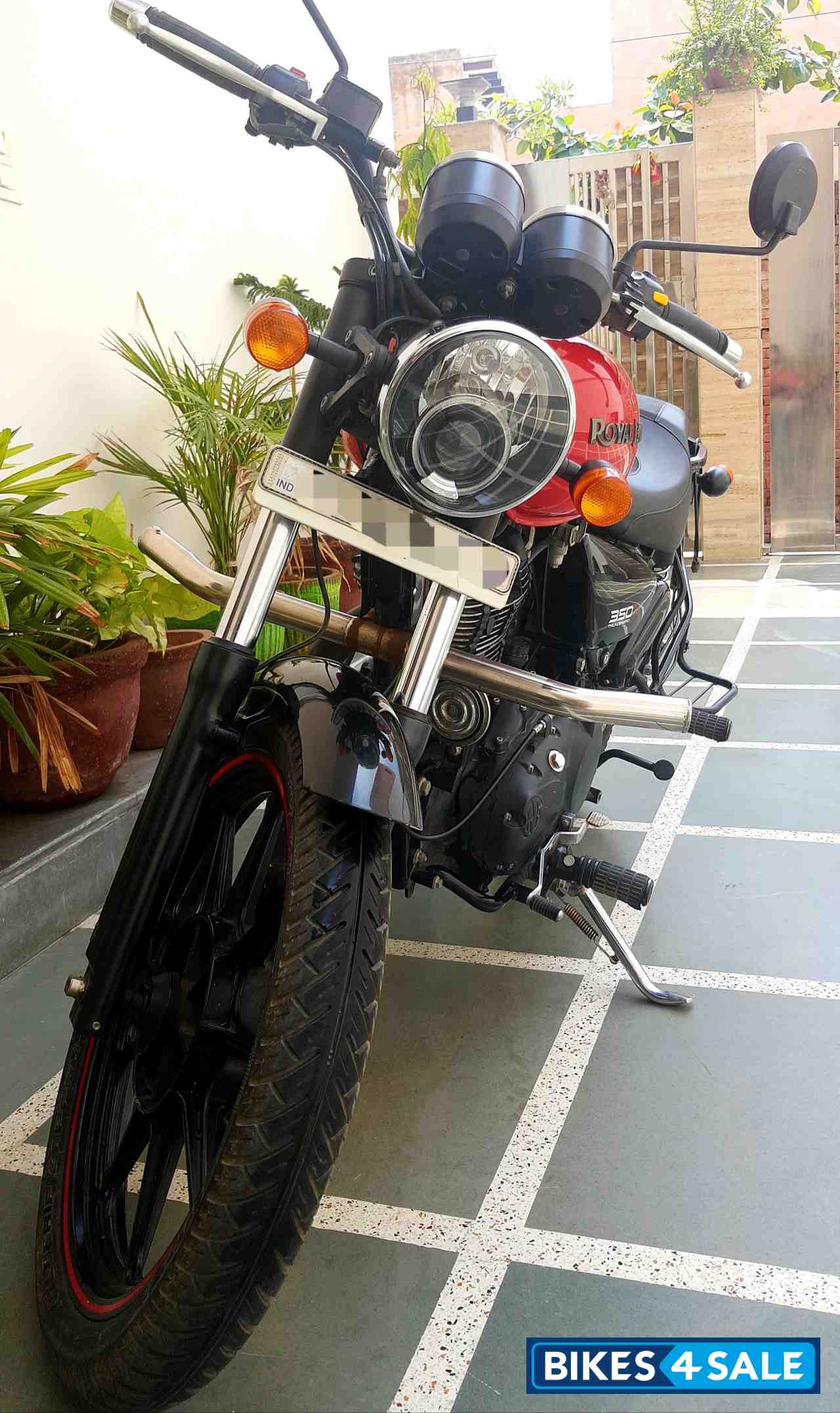 Red Royal Enfield Thunderbird X 350