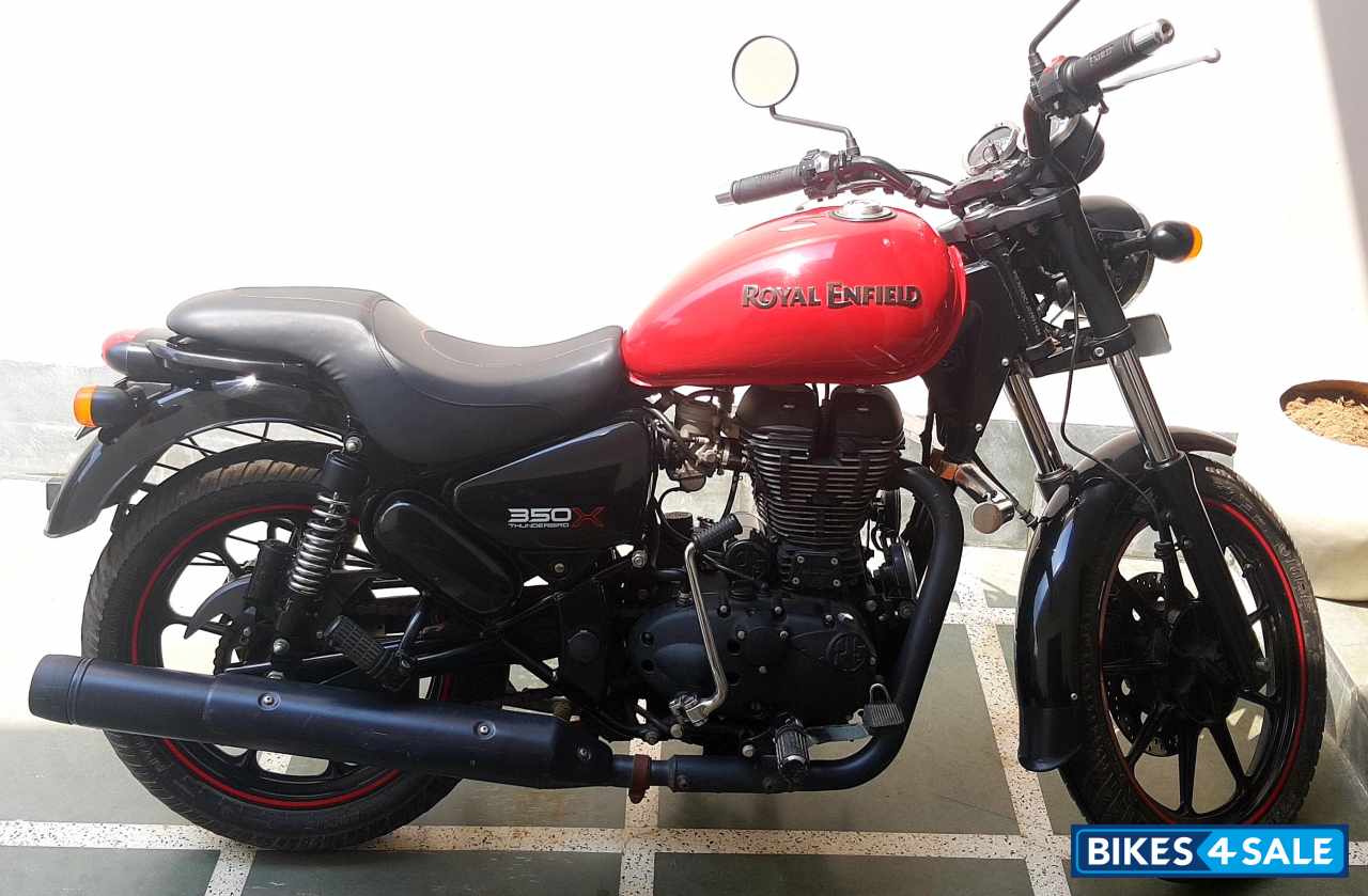 Red Royal Enfield Thunderbird X 350