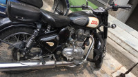 Black Royal Enfield Classic 350 BS VI