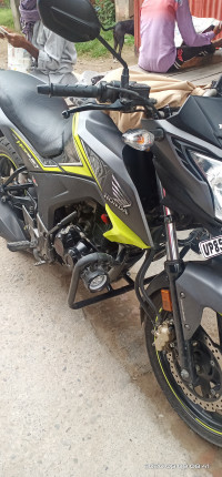 Honda CB Hornet 160R