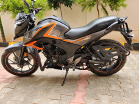 Honda CB Hornet 160R ABS