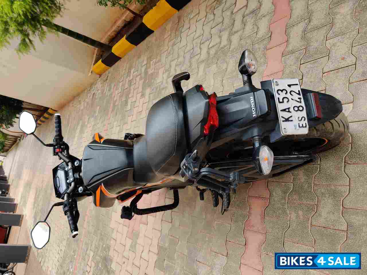 Honda CB Hornet 160R ABS